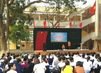 CAO ĐẲNG ĐIỆN LỰC MIỀN BẮC tham gia ngày hội tư vấn hướng nghiệp tại Trường THPT Bến Tre