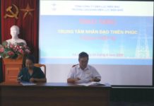 Trường Cao đẳng Điện lực miền Bắc trao tặng trang thiết bị cho Trung tâm nhân đạo Thiên Phúc