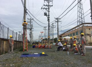 Trường Cao đẳng Điện lực miền Bắc: Kết thúc 12 lớp “Đào tạo thi công, sửa chữa lưới điện 0,4kV đang mang điện”