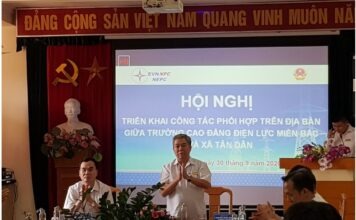 Hội nghị triển khai công tác phối hợp trên địa bàn giữa Trường Cao đẳng Điện lực miền Bắc và xã Tân Dân