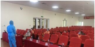 Trường Cao đẳng Điện lực miền Bắc tổ chức Huấn luyện, sát hạch ra lưới thi công, sửa chữa lưới điện 22kV đang mang điện cho đội Hotline của Công ty Điện lực Lào Cai