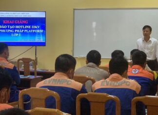 NEPC khai giảng lớp 2 “Đào tạo hotline 22kV bằng phương pháp platform”