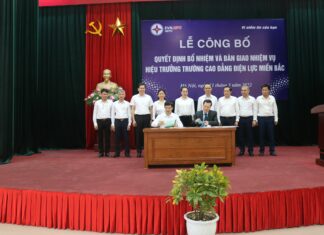 Lễ công bố Quyết định và Bàn giao nhiệm vụ Hiệu trưởng trường Cao đẳng Điện lực miền Bắc