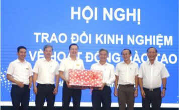 Hội nghị trao đổi kinh nghiệm về hoạt động đào tạo giữa hai Tổng công ty Điện lực: Tổng công ty Điện lực miền Bắc và Tổng công ty Điện lực miền Nam