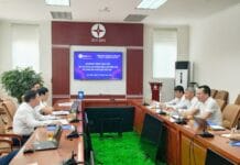 Lãnh đạo NEPC làm việc với Ban LĐ PC Ninh Bình và PC Nam Định