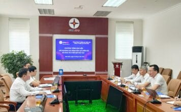 Lãnh đạo NEPC làm việc với Ban LĐ PC Ninh Bình và PC Nam Định