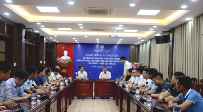 Tọa đàm trao đổi kinh nghiệm về công tác thi công sửa chữa Hotline tại PC Yên Bái