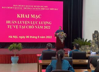 Ban chỉ huy quân sự Trường Cao đẳng Điện lực miền Bắc tổ chức khai mạc khóa huấn luyện Dân quân tự vệ năm 2022 cho lực lượng tự vệ tại chỗ nhà trường.