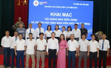 Khai mạc Hội giảng Nhà giáo giáo dục nghề nghiệp và hội thi Học sinh sinh viên giỏi cấp trường năm 2022