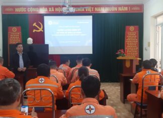 Trường Cao đẳng Điện lực miền Bắc tổ chức triển khai khóa Huấn luyện định kỳ công tác An toàn, vệ sinh lao động năm 2023 cho người lao động Công ty Điện lực Hà Giang