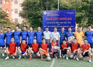 “Nóng” với trận giao hữu bóng đá trên sân cỏ NEPC