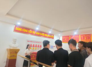BUỔI SINH HOẠT TRUYỀN THỐNG Ý NGHĨA CỦA SINH VIÊN K57 TRƯỜNG CĐ ĐIỆN LỰC MIỀN BẮC