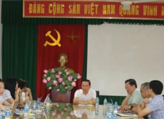 Thành viên HĐTV và đoàn công tác của EVNNPC làm việc với NEPC về tiến độ thực hiện Đề án phát triển nhà trường trở thành Trung tâm đào tạo chất lượng cao