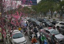 Tiếp tục thực hiện có hiệu quả đợt cao điểm bảo đảm trật tự, an toàn giao thông