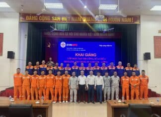 NEPC tổ chức lớp 2 “Đào tạo hotline 22kV bằng phương pháp platform”