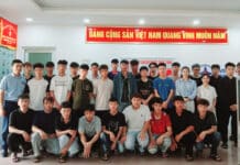 TÂN SINH VIÊN LỚP CĐQL3K59 THĂM QUAN PHÒNG TRUYỀN THỐNG TRƯỜNG CAO ĐẲNG ĐIỆN LỰC MIỀN BẮC
