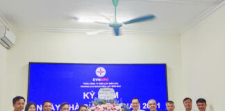 Đoàn Lãnh đạo Tổng công ty Điện lực miền Bắc đến thăm và chúc mừng Trường Cao đẳng Điện lực miền Bắc nhân ngày Nhà giáo Việt Nam 20/11