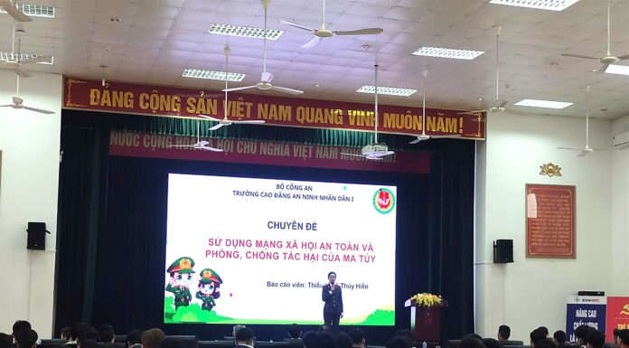 TUYÊN TRUYỀN, PHỔ BIẾN GIÁO DỤC PHÁP LUẬT CHO HỌC SINH, SINH VIÊN TRƯỜNG CAO ĐẲNG ĐIỆN LỰC MIỀN BẮC