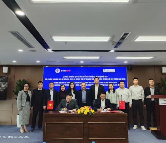 EVNNPC tổ chức lễ ký kết hợp đồng hợp tác đào tạo giữa Trường Cao đẳng Điện lực miền Bắc và Công ty TNHH Tư vấn Năng lượng Lan Thương Mê Kông