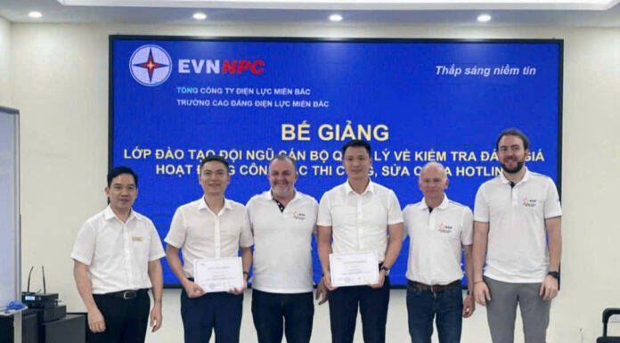Trường Cao đẳng Điện lực miền Bắc tổ chức thành công khóa đào tạo đội ngũ cán bộ quản lý về kiểm tra đánh giá công tác hotline theo tiêu chuẩn quốc tế
