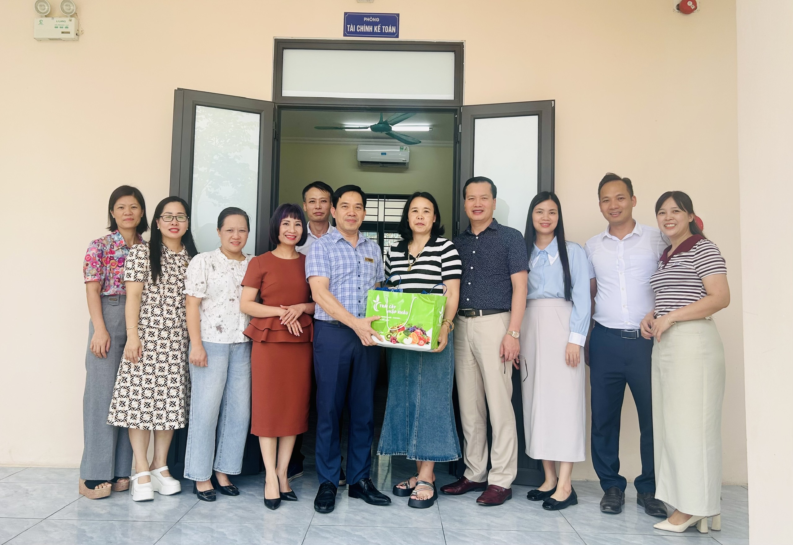 CÔNG ĐOÀN NEPC ĐẨY MẠNH CÁC HOẠT ĐỘNG CHĂM LO, ĐỒNG HÀNH CÙNG ĐOÀN VIÊN, NGƯỜI LAO ĐỘNG TRONG THÁNG CÔNG NHÂN NĂM 2026