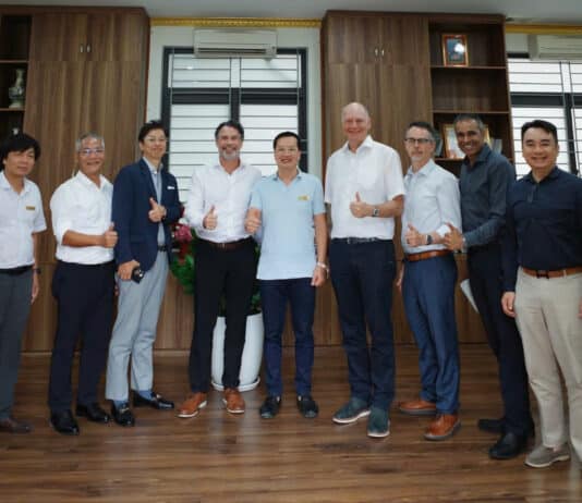 Lãnh đạo toàn cầu ngành hàng Điện 3M thăm và làm việc tại Trường Cao đẳng Điện lực miền Bắc