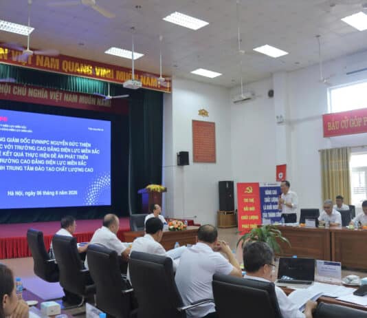 TỔNG GIÁM ĐỐC EVNNPC NGUYỄN ĐỨC THIỆN LÀM VIỆC VỚI TRƯỜNG CAO ĐẲNG ĐIỆN LỰC MIỀN BẮC VỀ ĐỀ ÁN PHÁT TRIỂN TRƯỜNG THÀNH TRUNG TÂM ĐÀO TẠO CHẤT LƯỢNG CAO